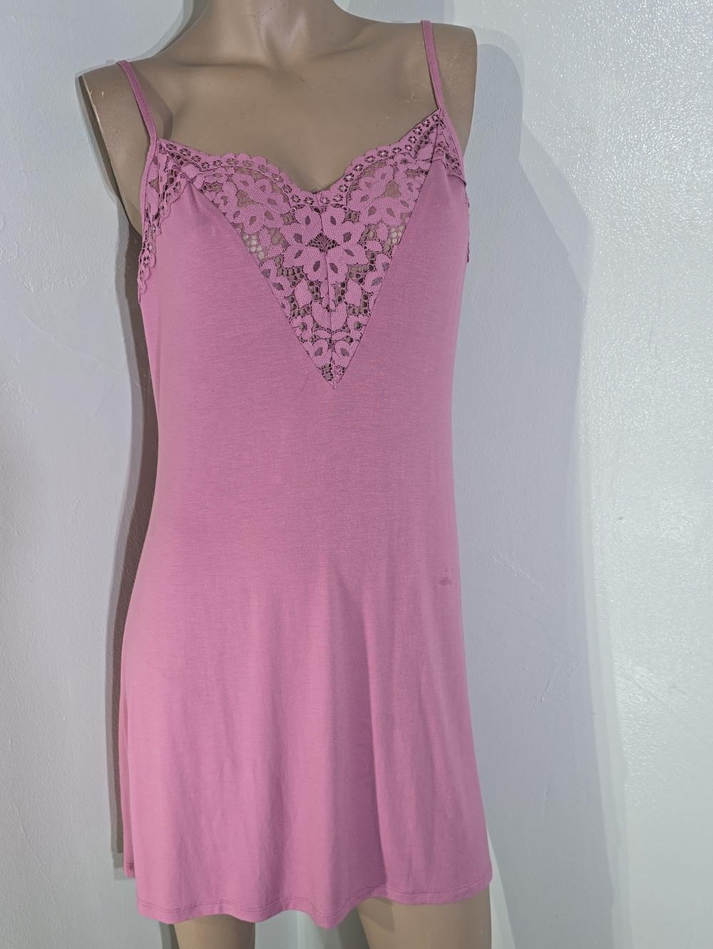Victoria's Secret Rose Pink Lace-Front Chemise Size Large